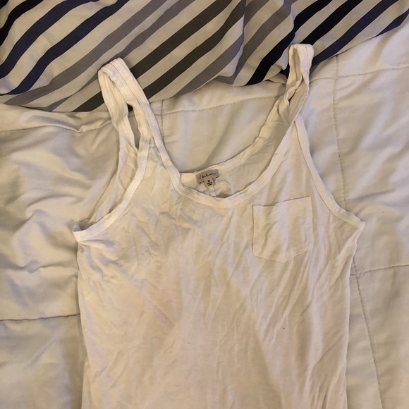 Babaton - Picture 2 of 2